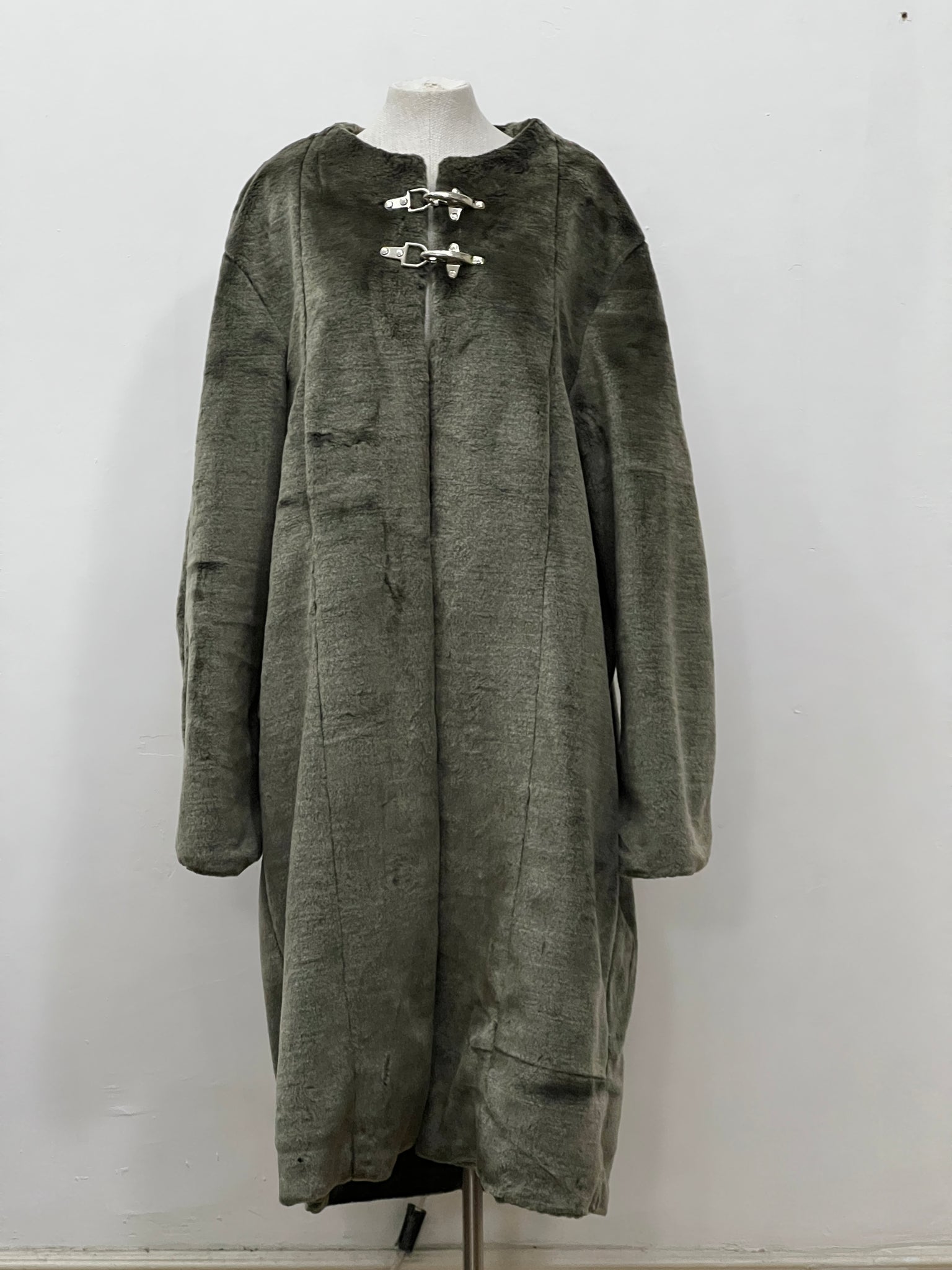 runway short pile faux fur coat