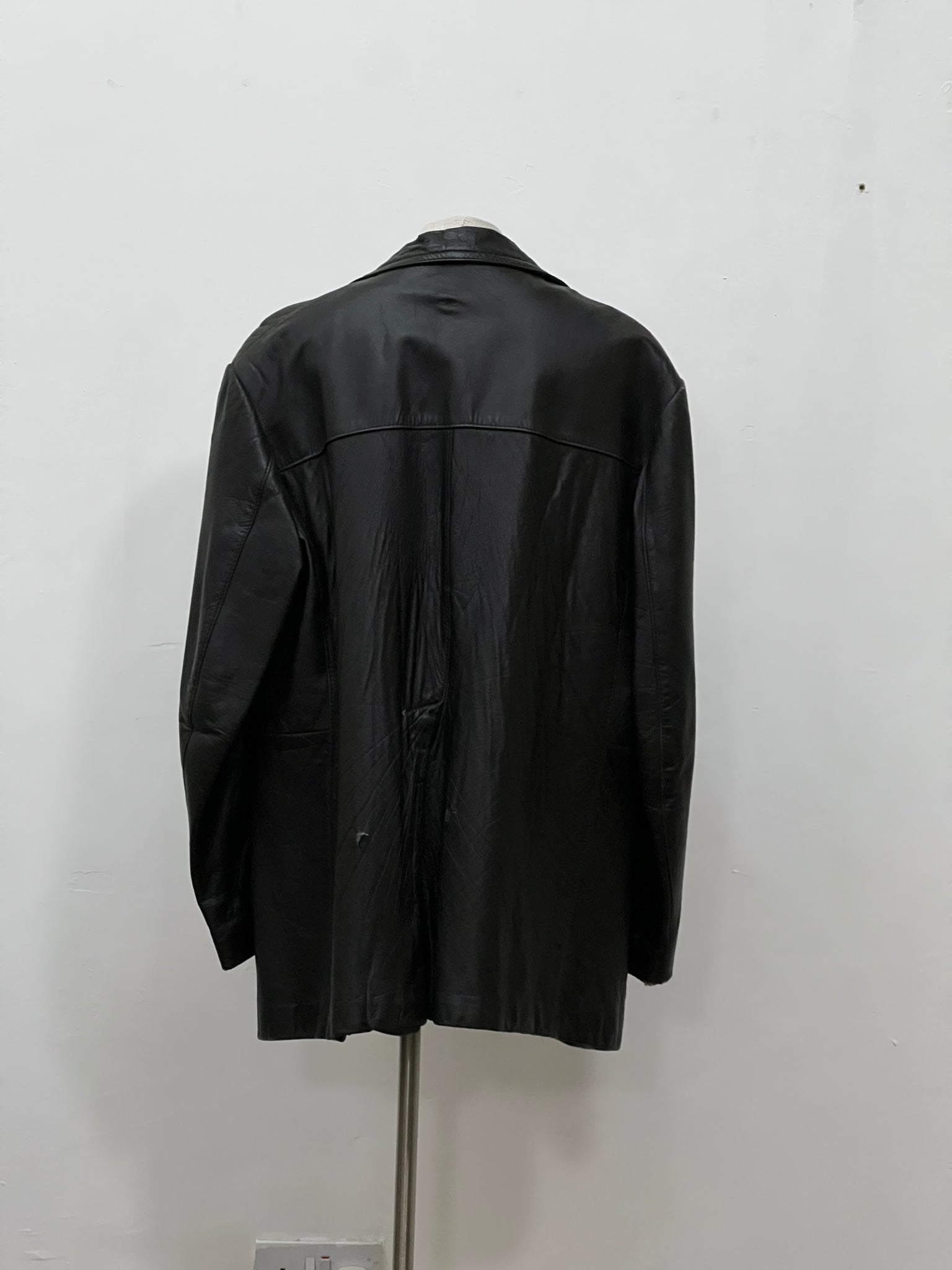 vintage leather jacket 2