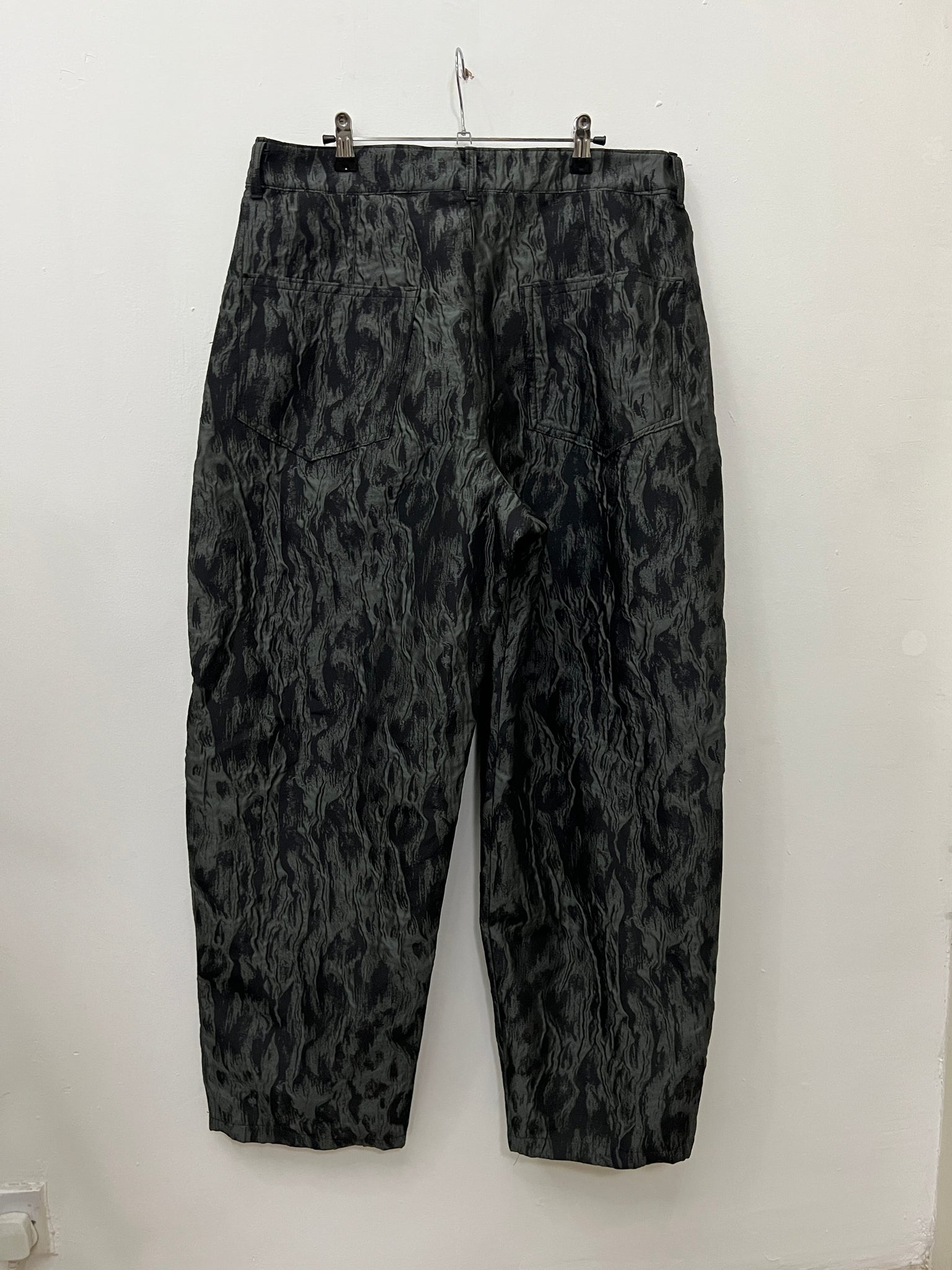 runway sample jaquard trousers