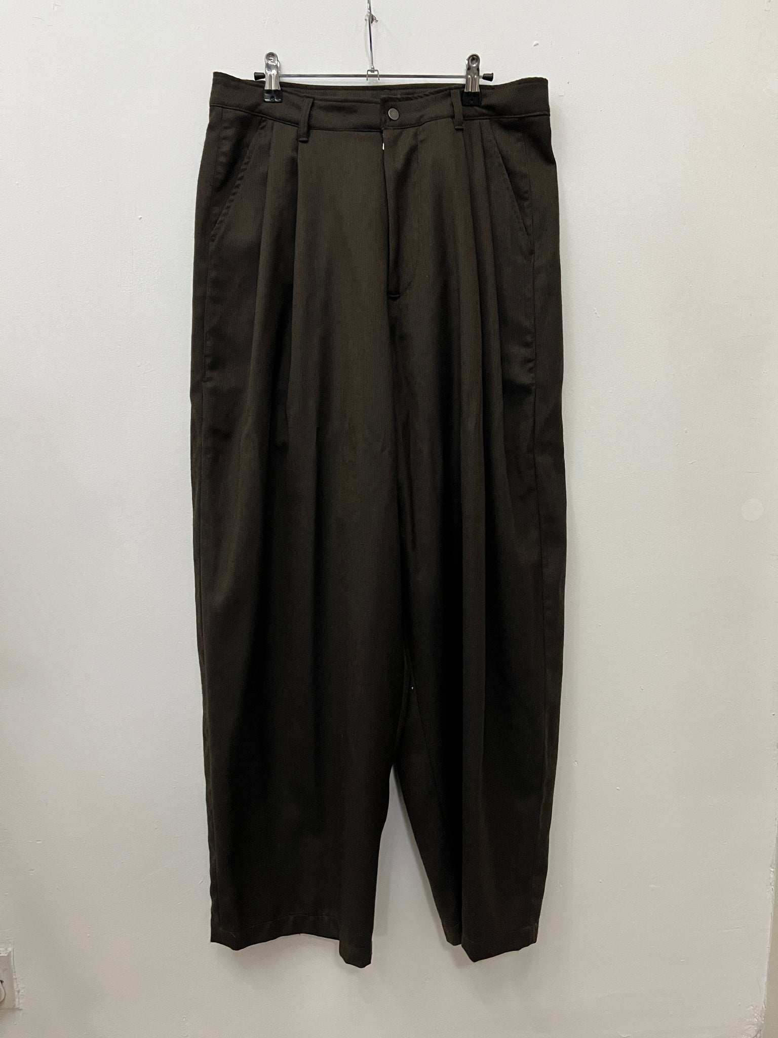 runway sample trousers